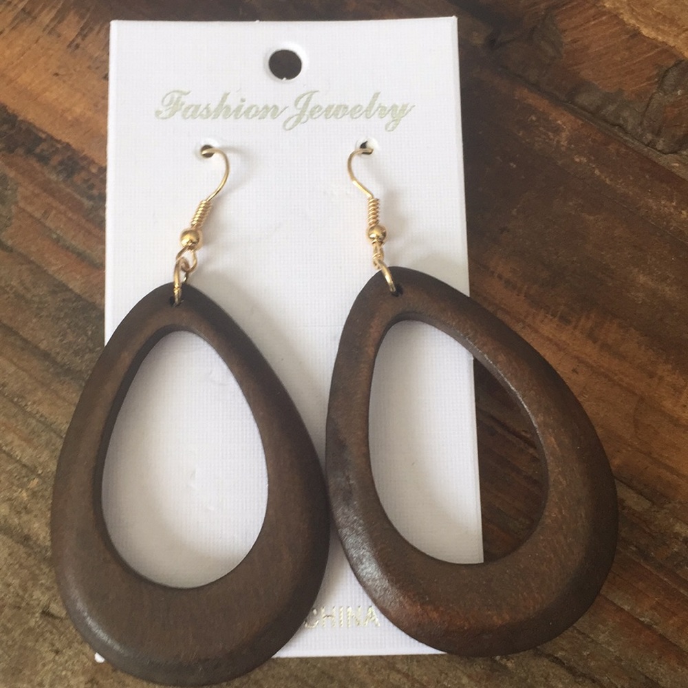 LAST ONE!👆🏼🆕🔅boho Wooden Teardrop Earrings - Picture 2 of 5